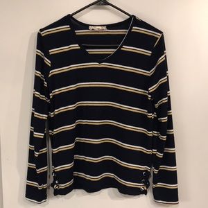 Pink Republic top. Medium. Side braids. Navy